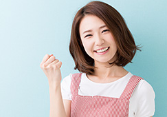 ☆全100床の老健施設での介護職員募集！大自然の環境に囲まれた解放感満載の施設です♪施設内に介護スクールを年2回開催しているので無資格、未経験の方でも安心してスキルアップしながら働けます♪お気軽にご応募ください♪【岸和田市】【パート社員】【ID：1320-ki-n0-p-s-03】 イメージ